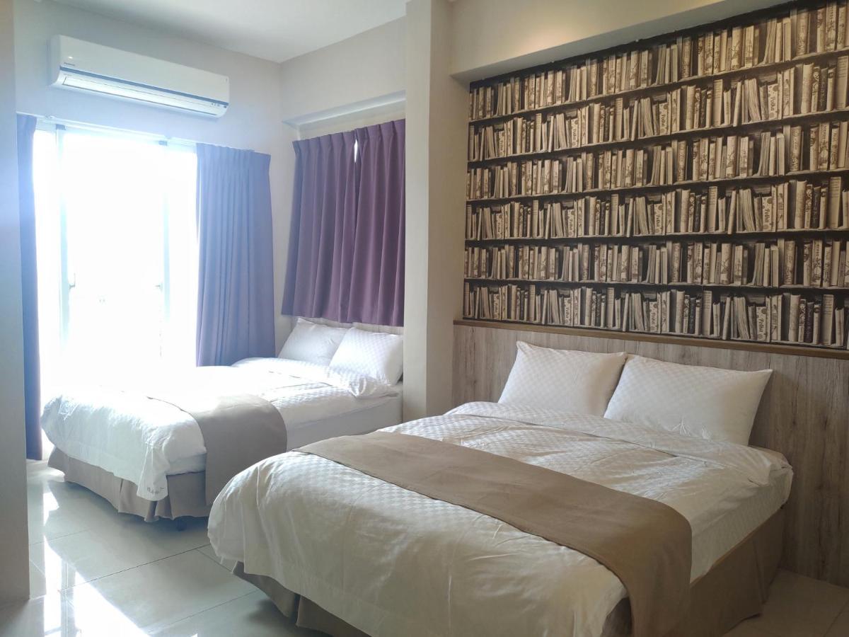 Railway Traveler B&B Taitung Екстериор снимка