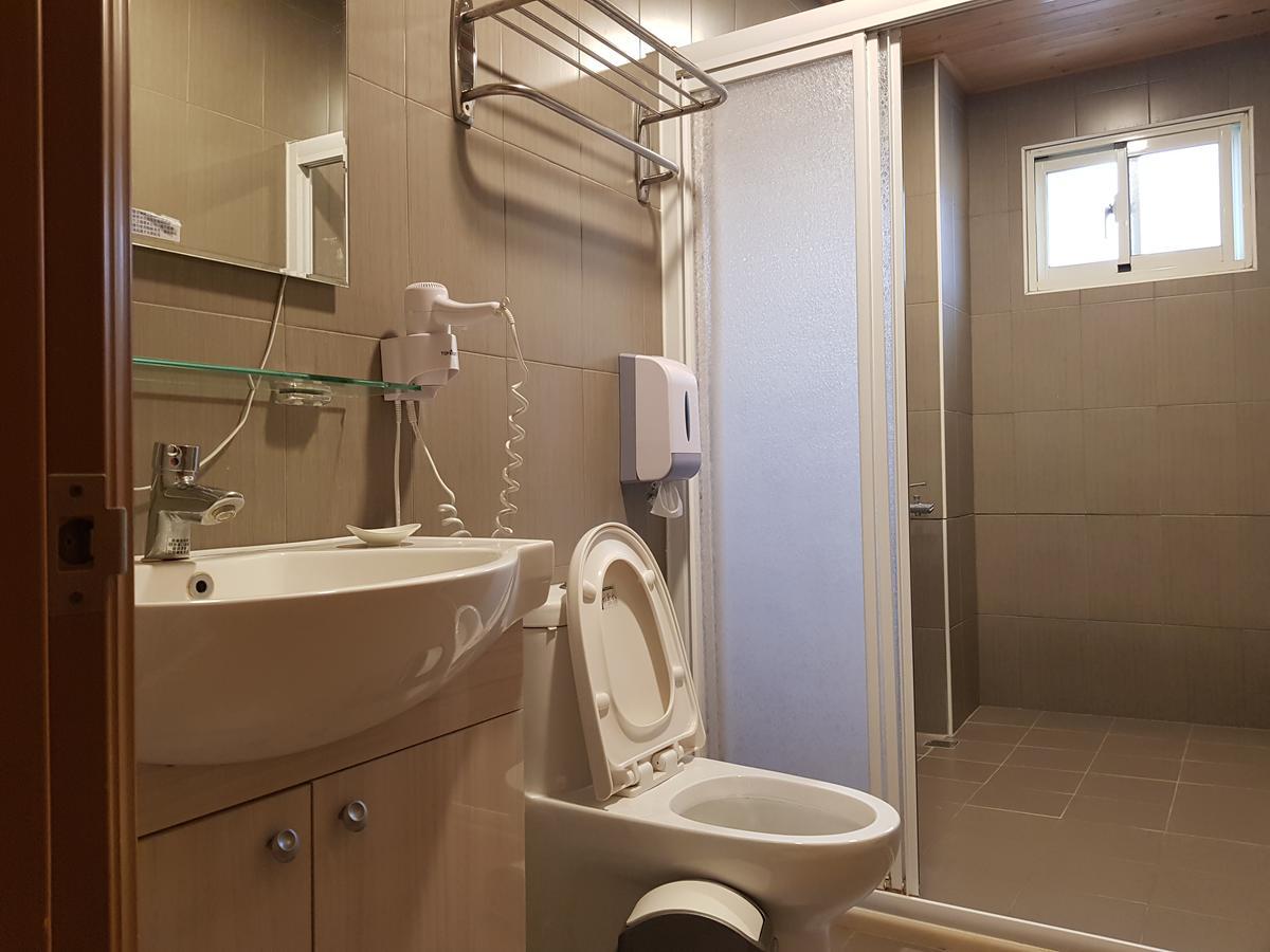 Railway Traveler B&B Taitung Стая снимка